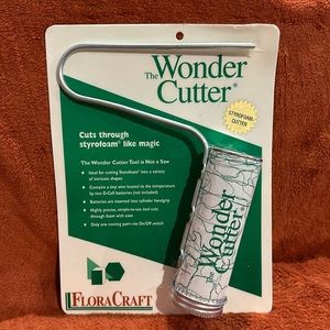 The wonder cutter ( Styrofoam cutter)